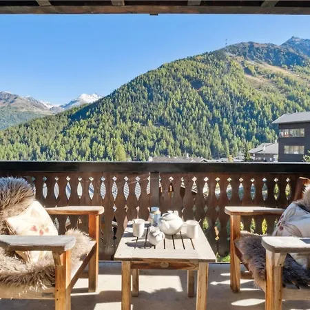 Lo Villazo By Mrs Miggins Chalet *